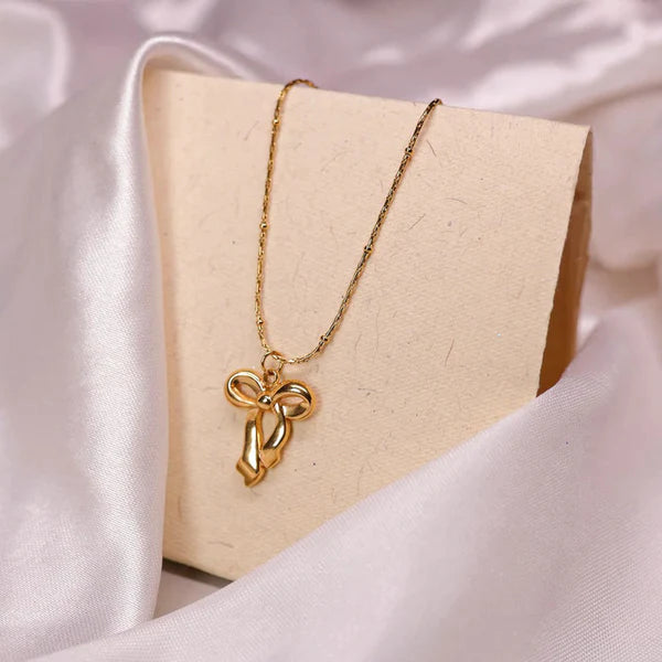 Gold-Plated Anti Tarnish Infinity Bow Pendant 2